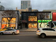 -宝健路步行街(Pedestrian Shopping Street)
