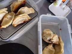 -黄阿姨锅贴大王(万航渡路店)