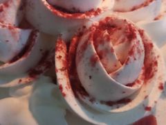 -红宝石·鲜奶小方·海派西点房(万航店)