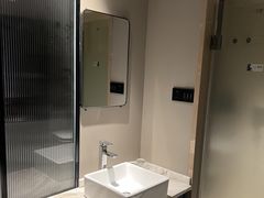 -天港漫非酒店(宁波火车站联丰地铁站店)