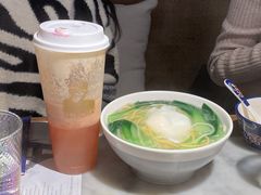长寿面-尚尚仙·酸汤猪手·猪肚鸡火锅(华联万柳购物中心店)