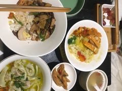 -金色印象·4K影院式足体养生(杨家坪西郊店)