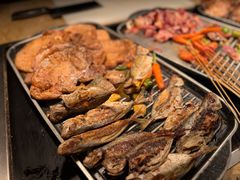 -大中华希尔顿酒店-念自助餐·嗨啤·小龙虾