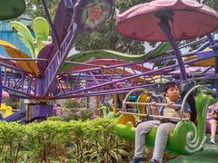 -顺德大良半月城游乐场