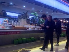 -新艺自助美食城(中山路店)