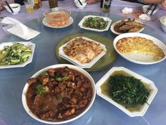 -山里人家土菜馆(茅山店)