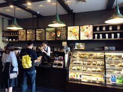 -星巴克臻选(盐城金鹰聚龙湖店)