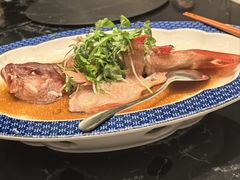 -荣誉海鲜酒楼(海湾店)