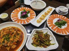 -醉美东江·三文鱼·烧鸡公