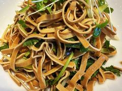 五香豆皮-渔家风味·鲅鱼水饺·央视展播·海鲜天津菜(开发区店)