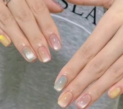 -悦指间美甲美睫