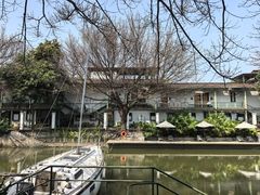 -喜洲吧·江畔老船厂·庭院餐厅(喜临院店)