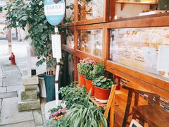 -猫的天空之城概念书店(杭州南宋御街店)