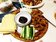 闫府第一福-闫府私房菜·百年鲁菜(恒隆店)