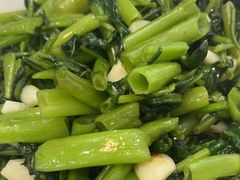 -独一佳老胡湘菜馆(矿山路店)