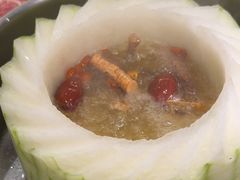 -得意咚瓜·顺德鱼生·冬瓜火锅(深圳首店)