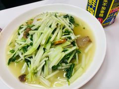 -健跳小海鲜(人民路店)