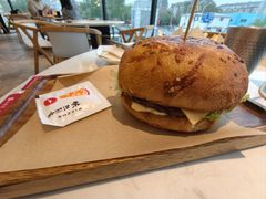 -必胜客(巴沟店)