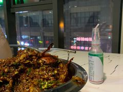 -凤凰路何眼镜香辣蟹(花果园店)