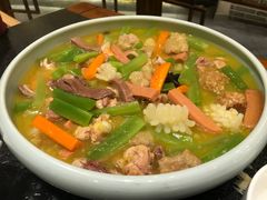 -万重锦·人文川菜馆(骡马市店)