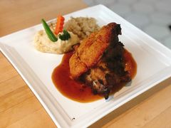 -LENBACH兰巴赫西餐啤酒坊(大连东港店)