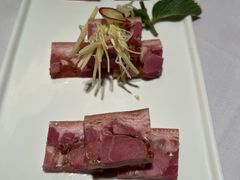 镇江肴肉-八分饱·西津会(西津渡店)