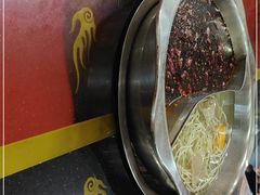 -储奇门鳝鱼火锅(总店)