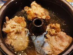 -云海肴·汽锅鸡·云南菜(天山百盛优客店)