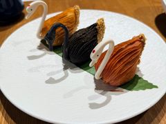 榴莲天鹅酥-云山茶餐厅(广东大厦店)