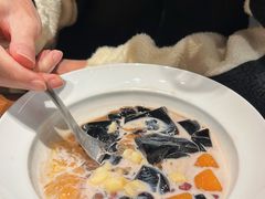 -RUXU入续糖水铺与包(卓悦中心店)