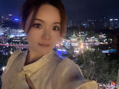 -包整·丝娃娃(甲秀楼景观店)