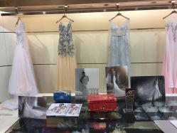 点击看大图 -南京宝娜嫁衣婚纱礼服馆(中央路店)