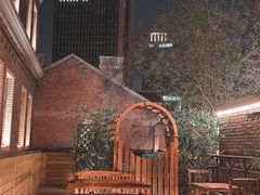 -麦落精酿啤酒餐吧(先农大院店)