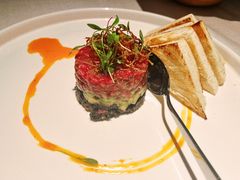 牛肉塔塔配牛油果黑橄榄酱-Solo(衡山路店)