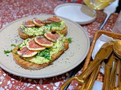 无花果手撕鸡肉tapas-Toris(LuOne凯德晶萃广场店)