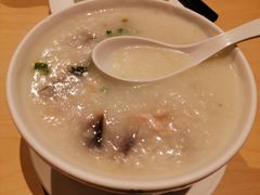 皮蛋肉丝粥-避风塘(金山万达店)