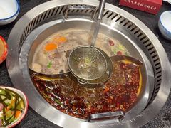 -醉董牛川派鲜肉自选火锅(烟台店)