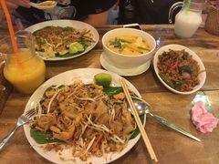 -Kat's Kitchen