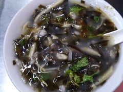 辣汤-芳婆糕团店(王府大街店)