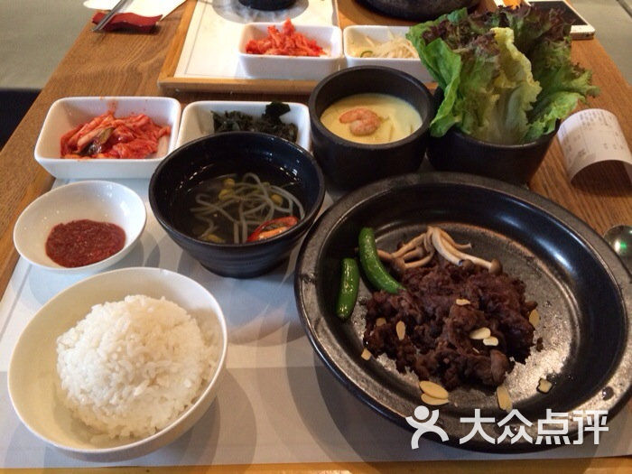 必品阁bibigo(国贸商城店)烤牛肉套餐图片 - 第1张