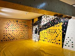 -问山MountQuest攀岩馆