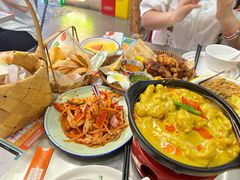 -小小集渔·泰式大排档(太古里香槟店)