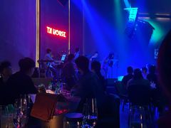 -TZ House音乐现场(来福士中心店)