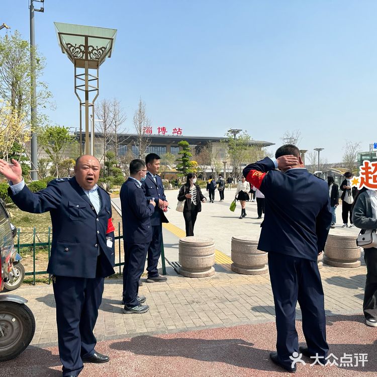 八大局早市旁边吴氏烧烤冲鸭