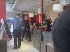 -老板恋上鱼(恒隆广场店)