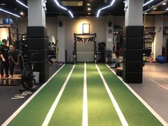 -Freedom Fitness私教健身俱乐部(徐虹北路店)