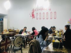 大堂-庾氏龙虾馆(多弗汇店)