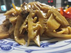 -天天向上素食餐厅(五台山店)