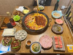 -周幺妹重庆老火锅(银泰城总店)