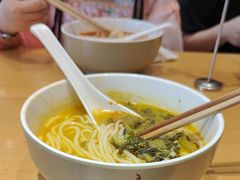 -三千粉牛肉米粉(来客茂店)